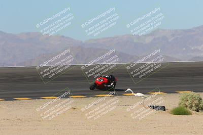 media/Nov-06-2023-Moto Forza (Mon) [[ce023d0744]]/2-Advanced Group/Session 2 (Bowl)/